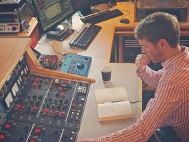 Christian Wright i Mietall Waluś w studio masteringu Abbey Road
